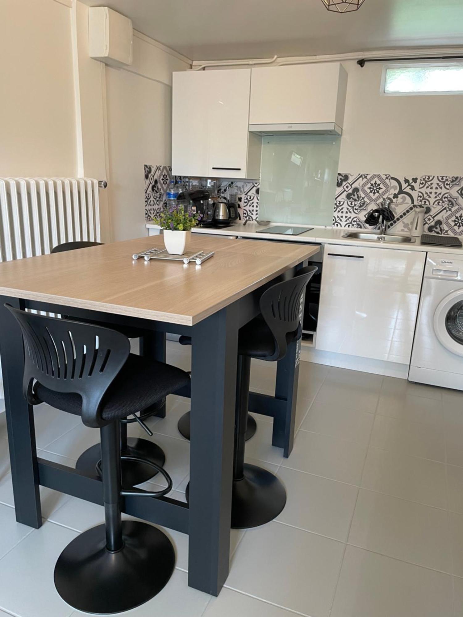 A L'Abri Du Temps Apartment Chateaudun Bagian luar foto
